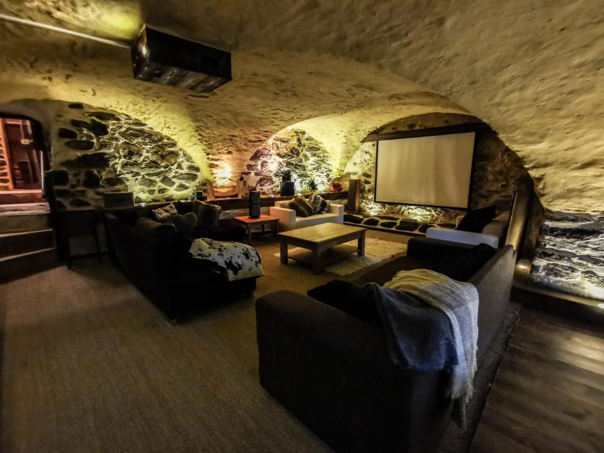 ブリアンソン Chez Bear Bed & Breakfast エクステリア 写真