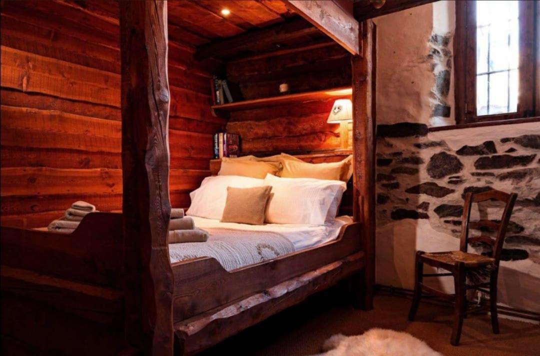 ブリアンソン Chez Bear Bed & Breakfast エクステリア 写真