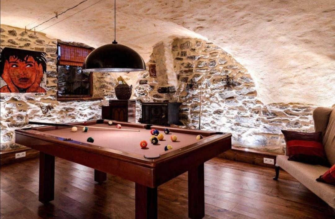 ブリアンソン Chez Bear Bed & Breakfast エクステリア 写真